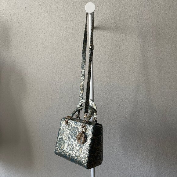 2022 Medium Lady Dior Blue/Green Blocart with Champagne Gold Hardware - Picture 2 of 16